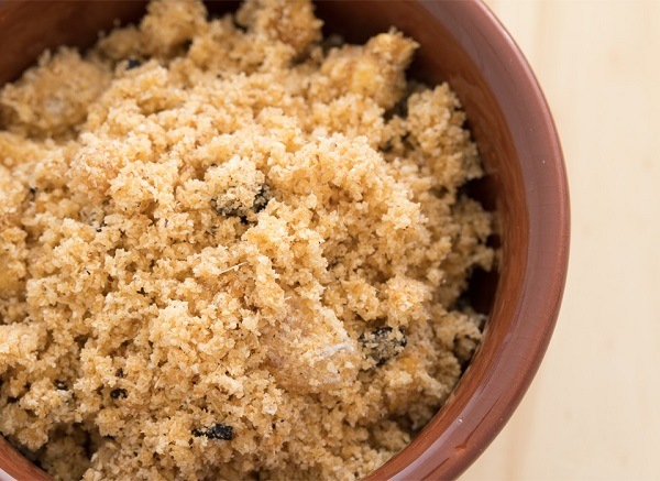 Farofa temperada ao alho nobre